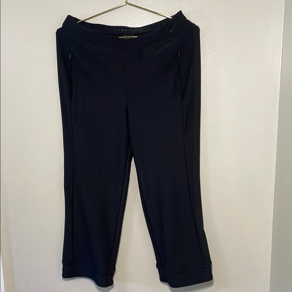 Nike black golf cropped pants size small